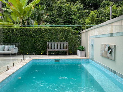 AQUA Beachfront Villa Port Douglas - Yarra Valley Accommodation 4