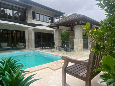 AQUA Beachfront Villa Port Douglas - Yarra Valley Accommodation 3