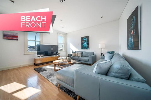 Aqua By The Sea - 1BR, Beachfront, Pool & Gym - Yarra Valley Accommodation 0