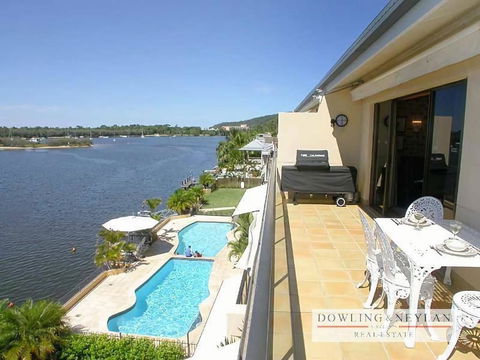 Aqua Linea 7 Noosa Parade 82 - Yarra Valley Accommodation 0