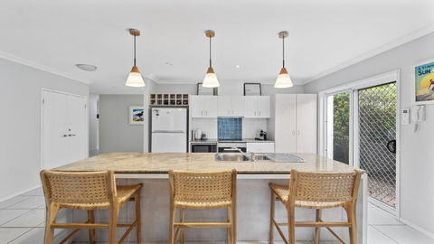 Aqua Links 70 The Drive Yamba - Yarra Valley Accommodation 0
