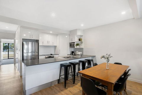 Aqua On Fletcher Street - Yarra Valley Accommodation 3