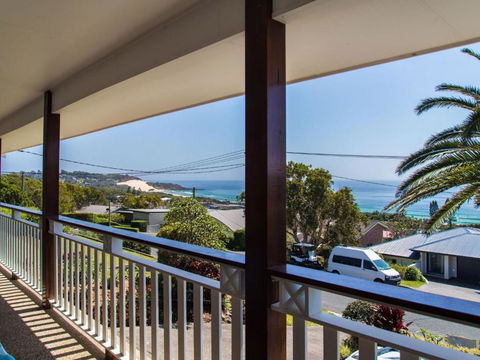 Aqua Palm With Sweeping One Mile Views - Yarra Valley Accommodation 2