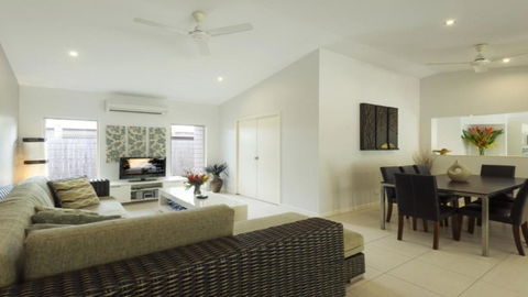 Aqua - Pecten Port Douglas - Yarra Valley Accommodation 3