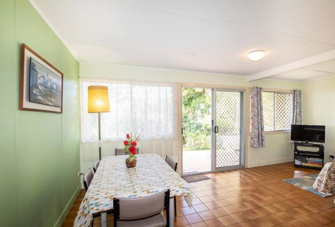 ARCADIA -Straddie Original 3 Bedroom House With Ocean Views - Yarra Valley Accommodation 1