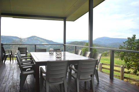 Arcadia Views - Yarra Valley Accommodation 4