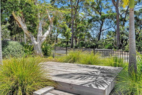 Arches By The Sea, Vincentia - Yarra Valley Accommodation 3
