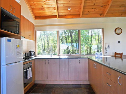 Archies Beachside Abode - Yarra Valley Accommodation 4