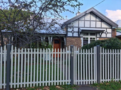 Arden On McLachlan - Yarra Valley Accommodation 0
