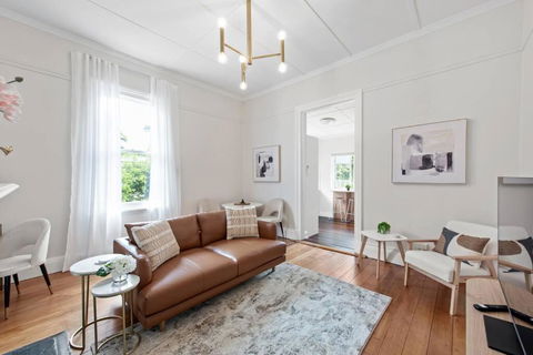 Art Deco W Modern Twist 1Bed 1Bath 1Car New Farm - Yarra Valley Accommodation 0