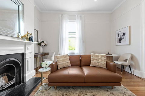 Art Deco W Modern Twist 1Bed 1Bath 1Car New Farm - Yarra Valley Accommodation 4