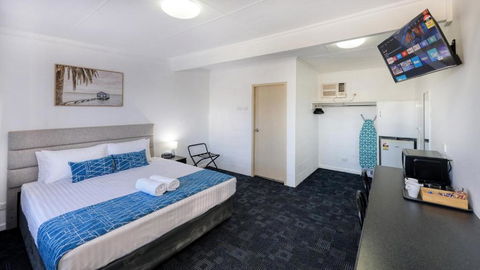 Artesian Motor Inn Under New Management RAMS Motel - Yarra Valley Accommodation 2