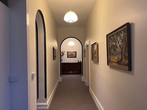 Arthurton Central - Yarra Valley Accommodation 0