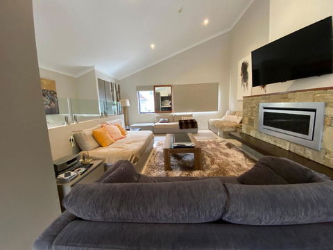 Aspen Creek 5 - Thredbo - Yarra Valley Accommodation 2