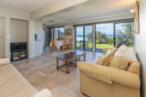 At Blueys - Yarra Valley Accommodation 2