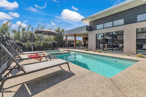 At Winbi- Echuca Holiday Homes - Yarra Valley Accommodation 2