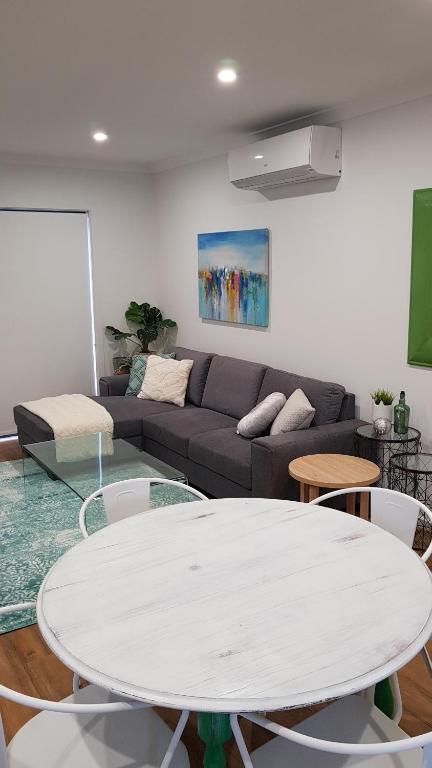 At Home Apartments - Yarra Valley Accommodation 4