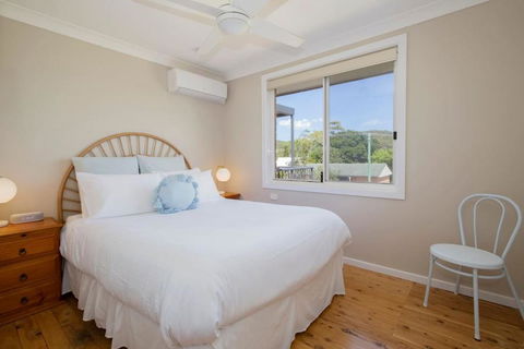 Aurora Grove - A Familly Retreat At Caves Beach - Yarra Valley Accommodation 1
