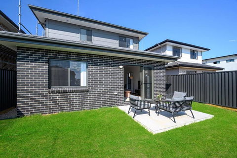 Austral Mordern House 10ppl - Yarra Valley Accommodation 3