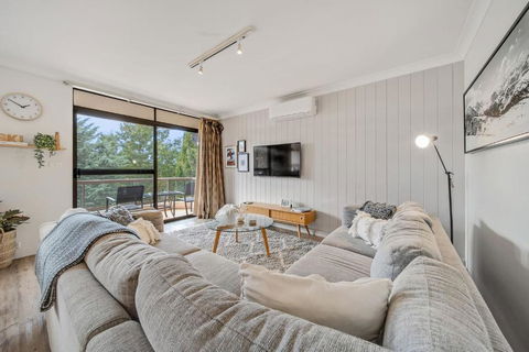 Avalanche 3 - 3BR Apartment L Central Location L Balcony L WiFi - Yarra Valley Accommodation 2