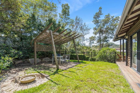 Avoca Beach Living - Yarra Valley Accommodation 2