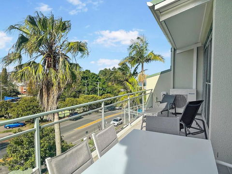 Avoca Coastal Retreat - Unit 13 Avoca Palms Resort - Yarra Valley Accommodation 0