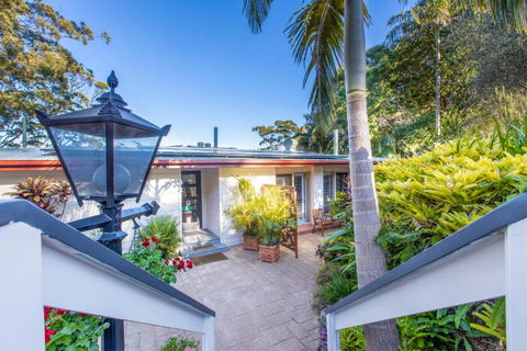 Avocado Sunset Bed & Breakfast - Yarra Valley Accommodation 1