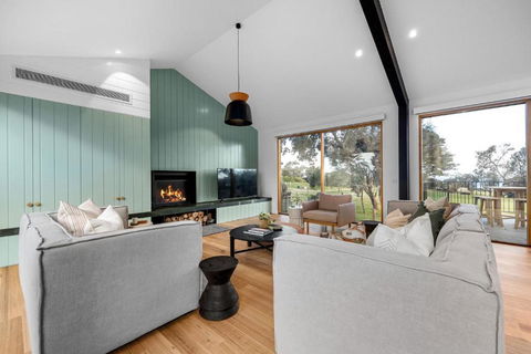 Axbridge - Yarra Valley Accommodation 2