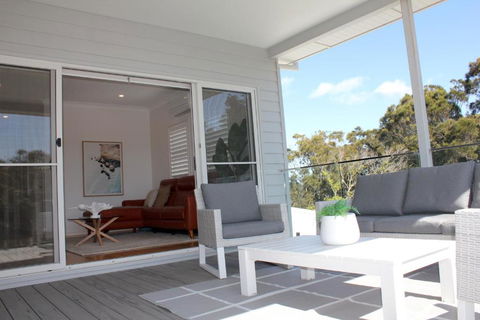 Ayada Villa - Pet Friendly - 1 Min To Beach - Yarra Valley Accommodation 2