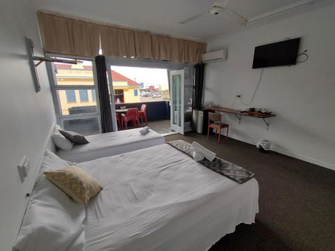 Ayr Hotel - Yarra Valley Accommodation 2