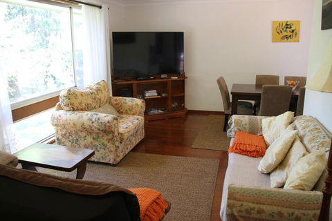 Azalea Cottage, Leura NSW Australia - Yarra Valley Accommodation 1