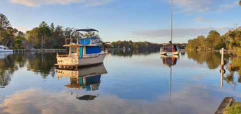Aqua Adventures Retreat. Waterfront Playground - Yarra Valley Accommodation 2