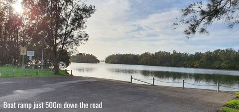 Aqua Adventures Retreat. Waterfront Playground - Yarra Valley Accommodation 3
