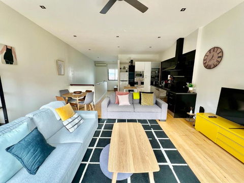 Ascot Vale - Lovely 2 Bedroom Townhouse Close To Everything! - Yarra Valley Accommodation 0