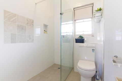 B7 Crawley Apartment 1 BRM & Sleepout Near UWA - Yarra Valley Accommodation 1