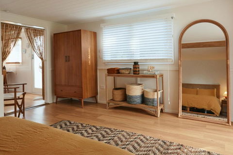 BAY PROPERTIES . The Sailors Bungalow - Yarra Valley Accommodation 4