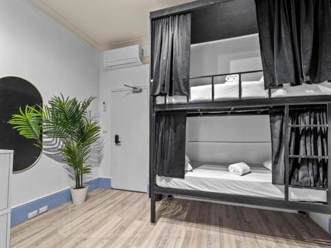 AZZURRO POD HOTEL Darling Harbour- Near ICC - Yarra Valley Accommodation 3