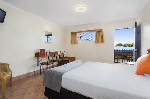 Glenmore Tavern - Yarra Valley Accommodation 31