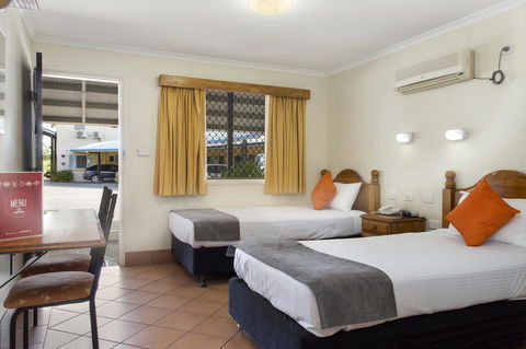 Glenmore Tavern - Yarra Valley Accommodation 11