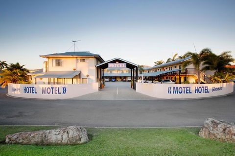 Glenmore Tavern - Yarra Valley Accommodation 4