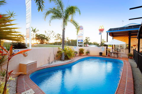 Glenmore Tavern - Yarra Valley Accommodation 5