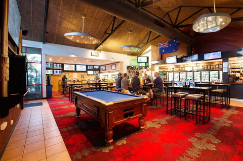 Glenmore Tavern - Yarra Valley Accommodation 6