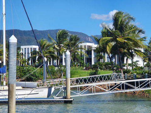 Hinchinbrook Holiday Apartments - Yarra Valley Accommodation 29