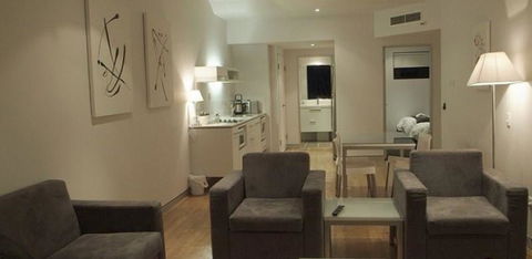 Hinchinbrook Holiday Apartments - Yarra Valley Accommodation 10