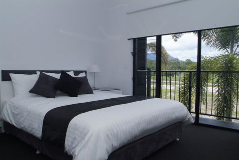 Hinchinbrook Holiday Apartments - Yarra Valley Accommodation 41