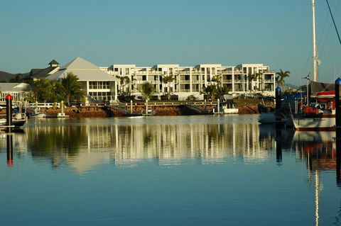 Hinchinbrook Holiday Apartments - Yarra Valley Accommodation 28