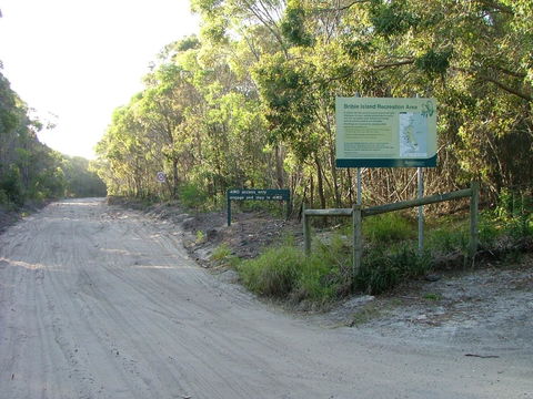 LISTEN TO THE SURF From Rickman Pde, Woorim - Yarra Valley Accommodation 3