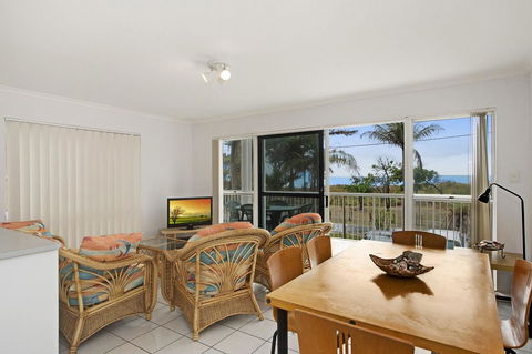 LISTEN TO THE SURF From Rickman Pde, Woorim - Yarra Valley Accommodation 13