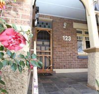123 Hill St Heart of Orange Double Brick - Yarra Valley Accommodation