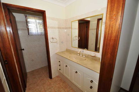 16 Haddrill Parade - Yarra Valley Accommodation 3